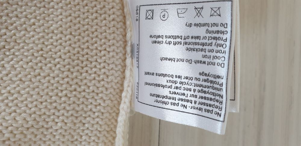 CHANEL Wool Made in Italy Womens Size 38/S ОРИГИНАЛ! Дамски Пуловер!