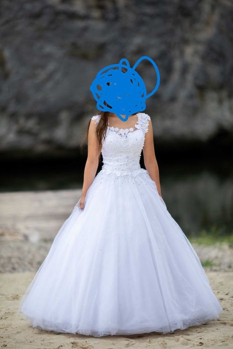 Rochie de mireasă tip prințesă mărimea S