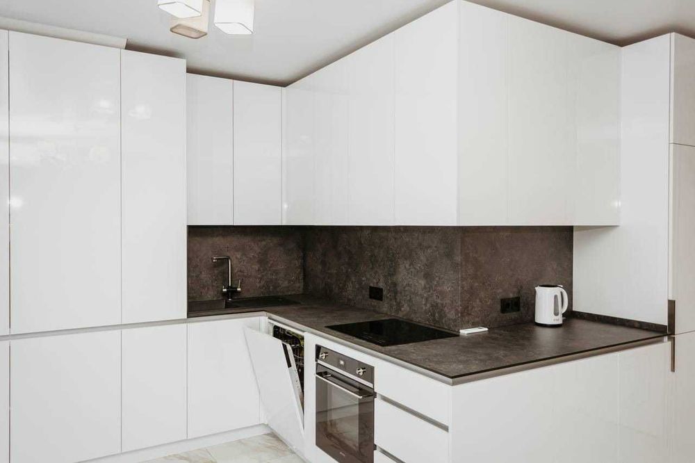 Дава се под наем Двустаен апартамент в София, Кръстова вада - 75 кв.м за 500 € - Снимка #1