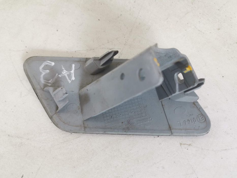 Ауди А3 / Audi A3 8Y [Капак за миене на фар ляв, оригинален, в добро с