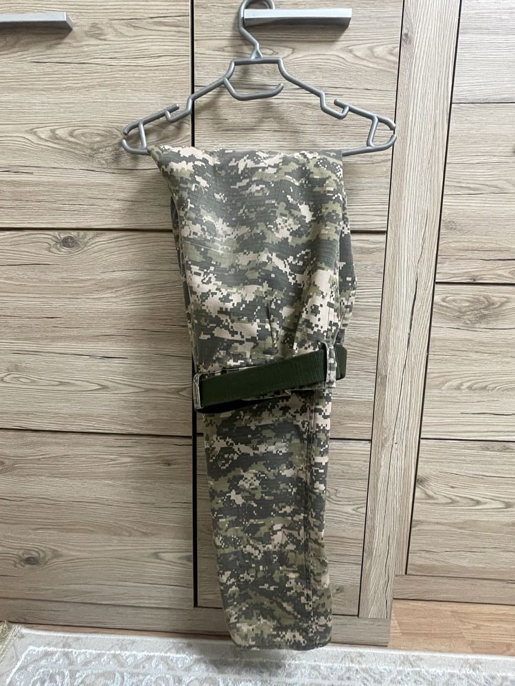 Срочно продаю военную форму для кафедры