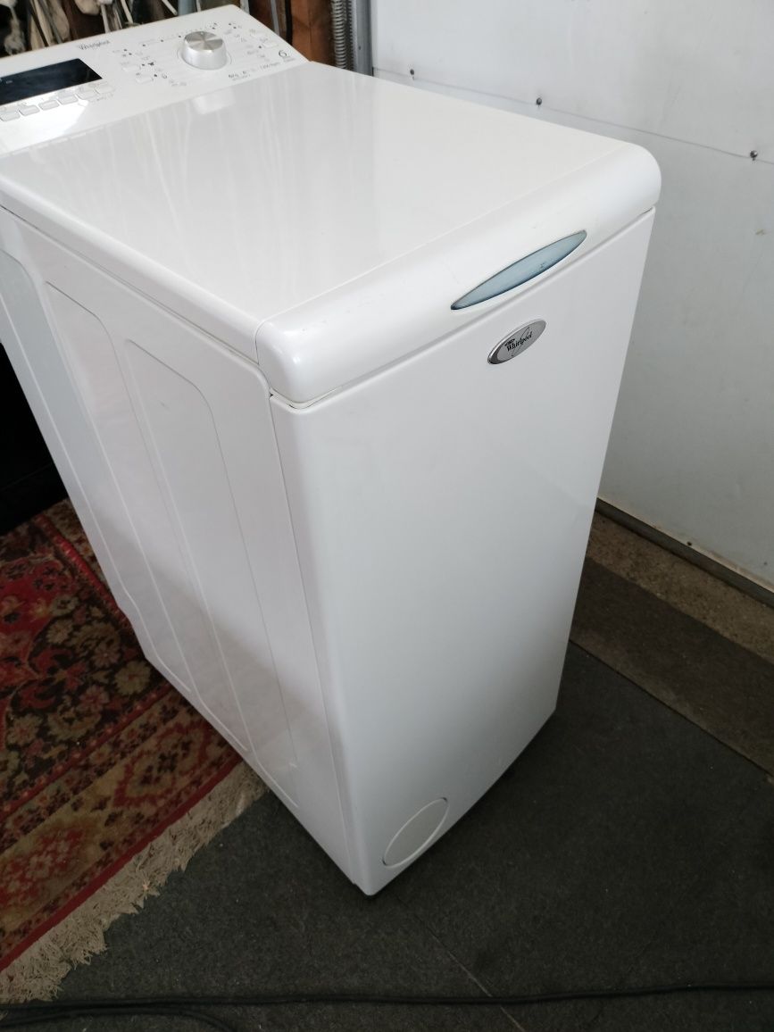 Mașină de spălat Whirlpool 6kg verticala