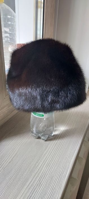Шапка норковая коричневая