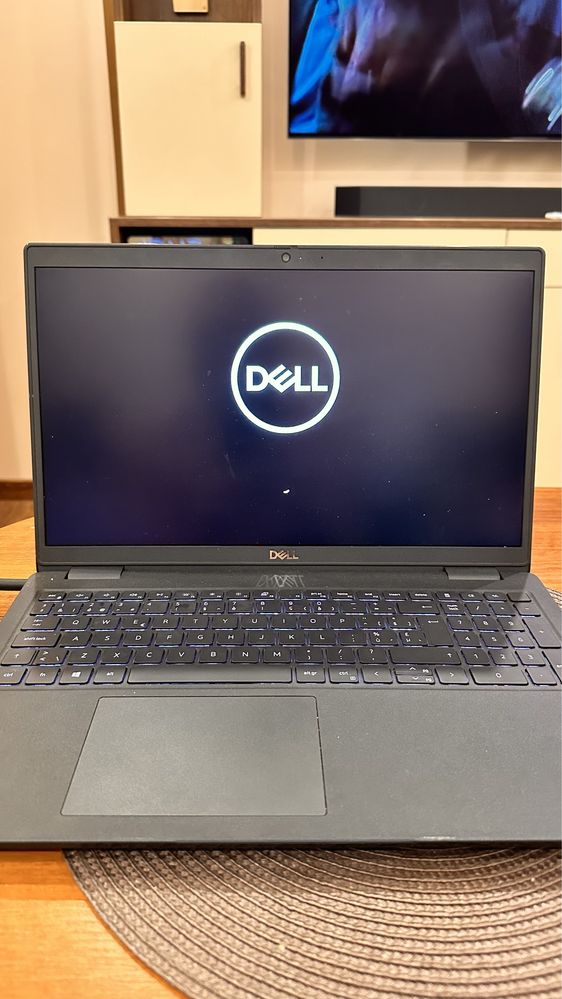 Dell Latitude 3520