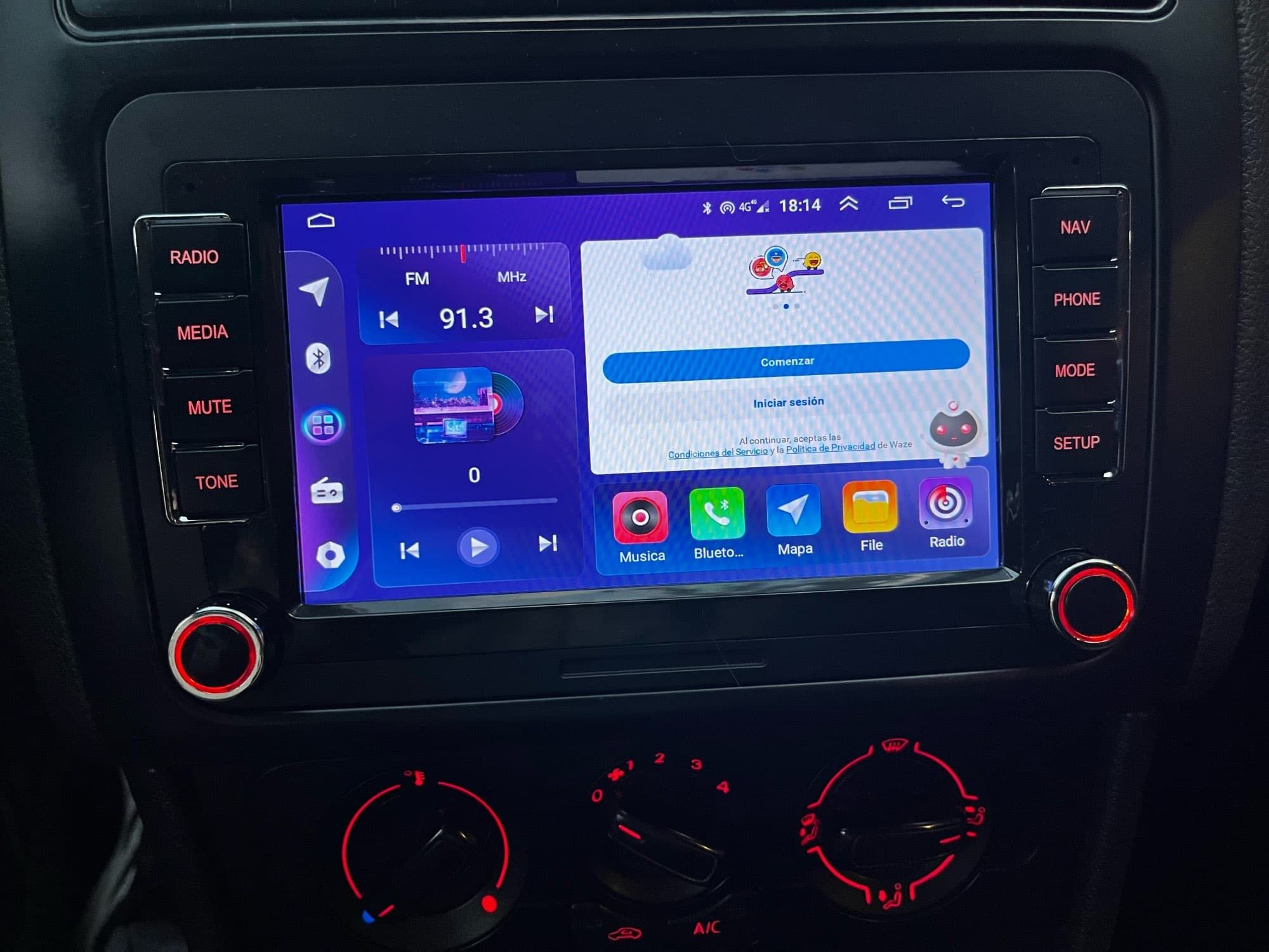 Navigatie 7 inch 4GB compatibilă cu Volkswagen, Skoda și Seat