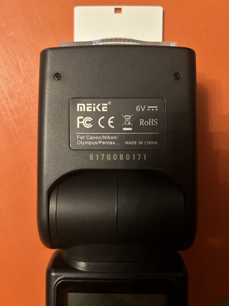 Вспышка Meike speedlite 930ii