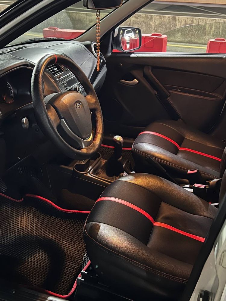 •Lada Kalina 2 2015•
