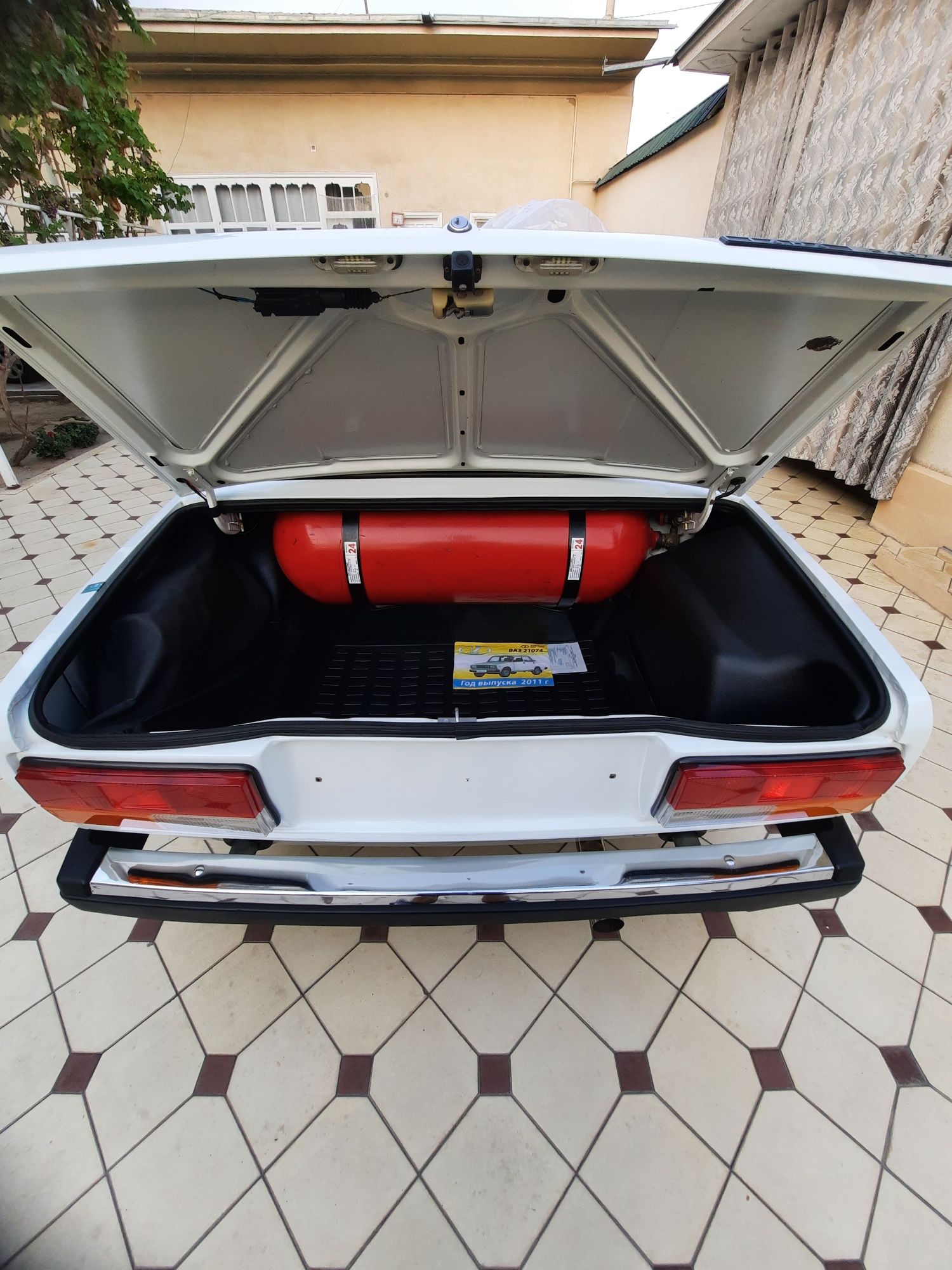 Vaz 2107 sotiladi !