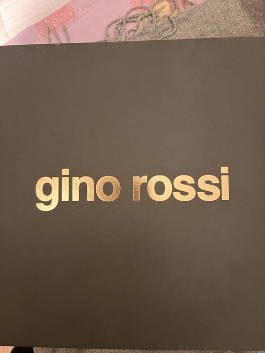 Botine Gino Rossi aproape noi