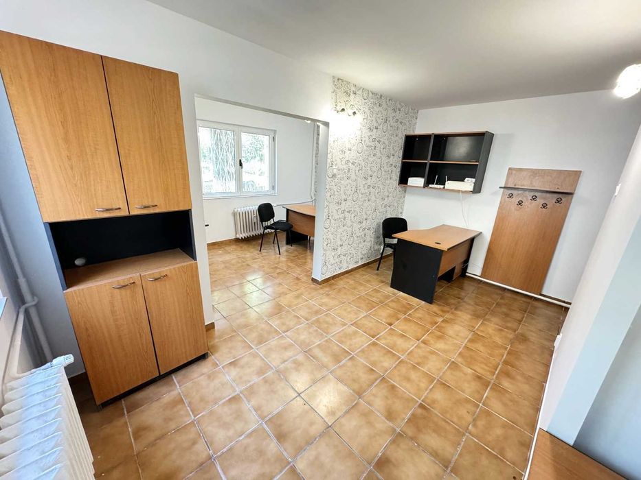 PF inchiriez Spatiu birouri/ office Podu Ros - 10 min de Palas