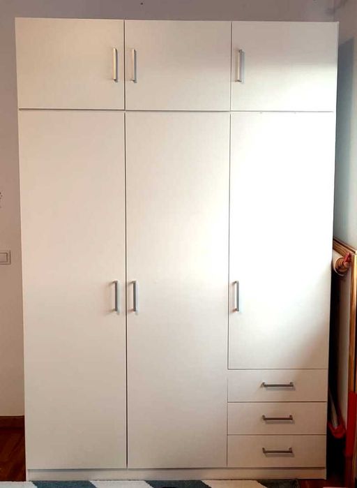 Dulap alb 215cmx143cmx50cm