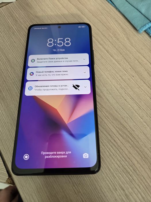 Продаётся телефон