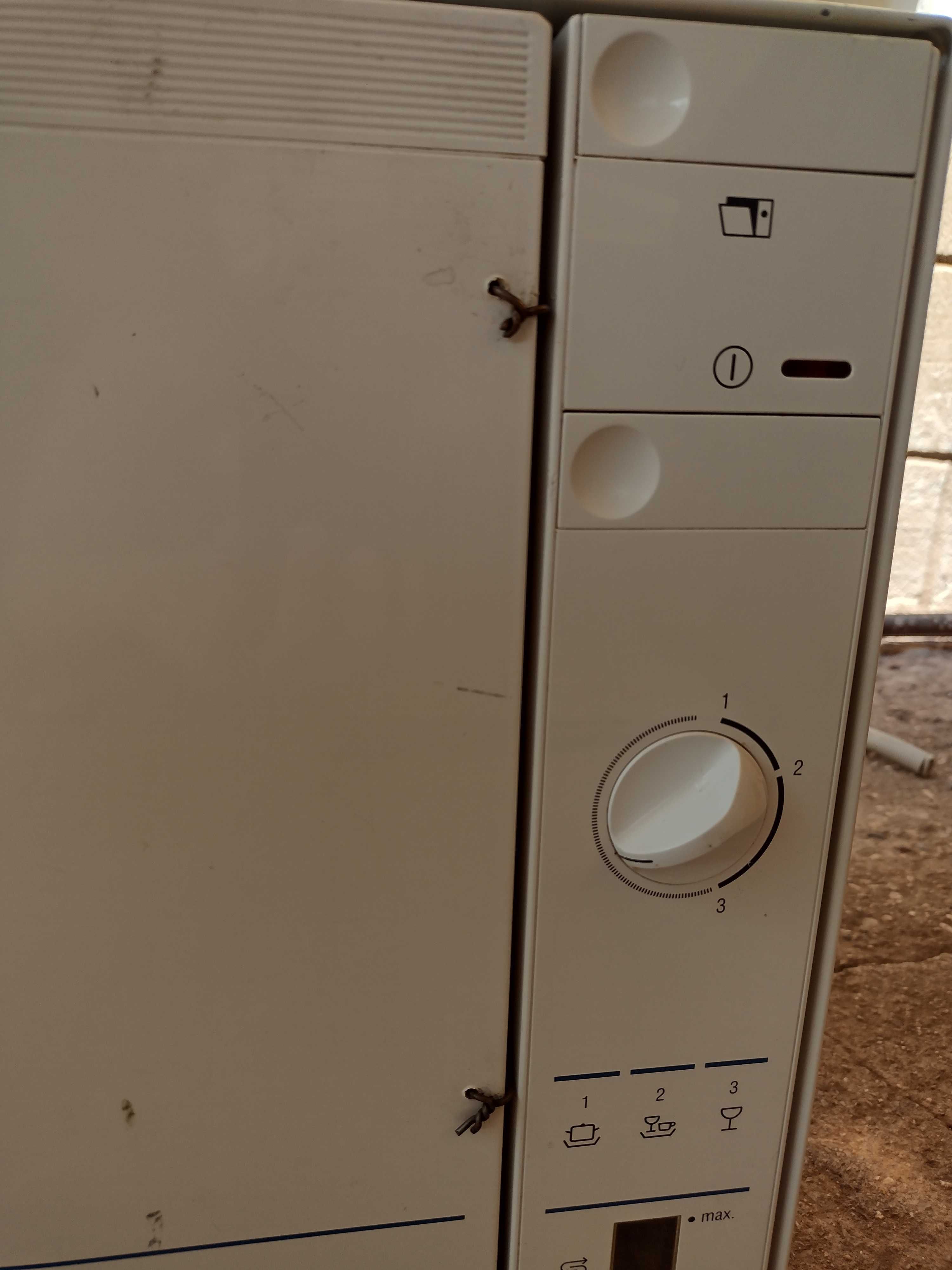 Съдомиялна Bosch SKT2052