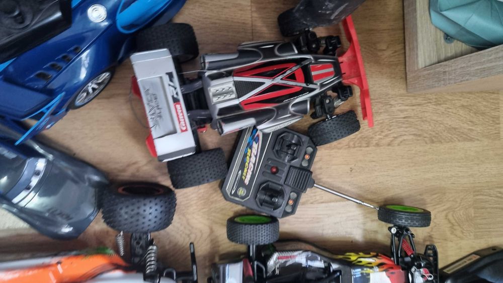 Jucarii masinute telecomanda 2.4 ghz 27 mhz de toate marimile stare ok