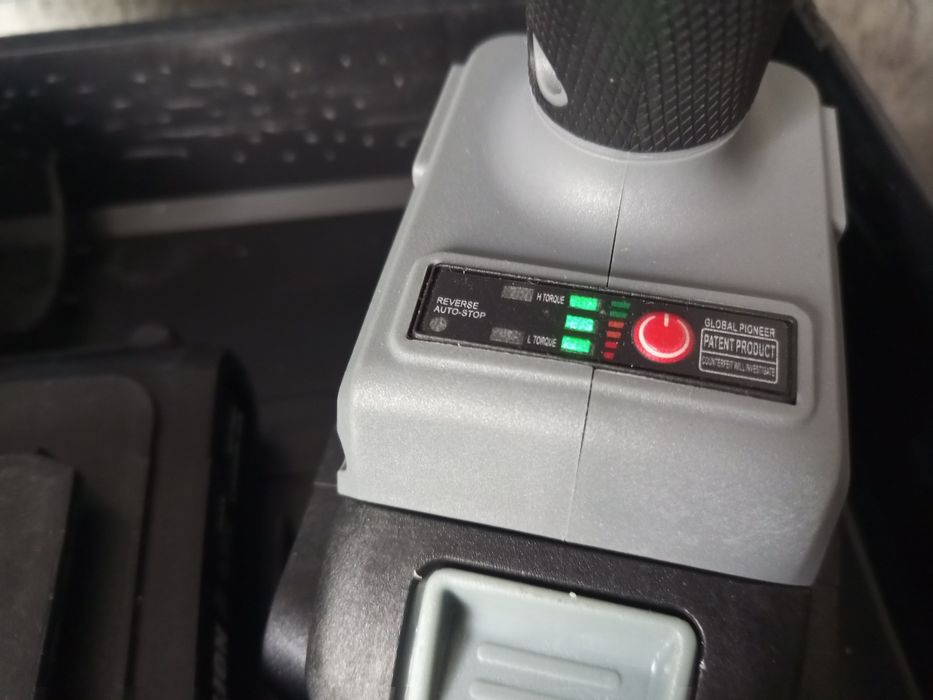 Продам новый crown шуруповёрт