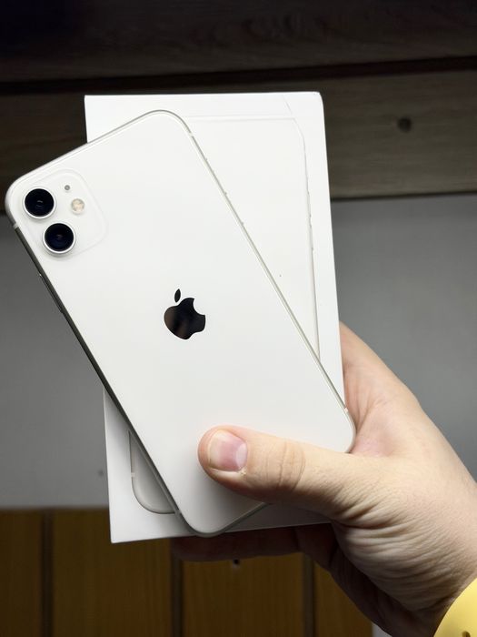 Iphone 11 / 128 / 81%