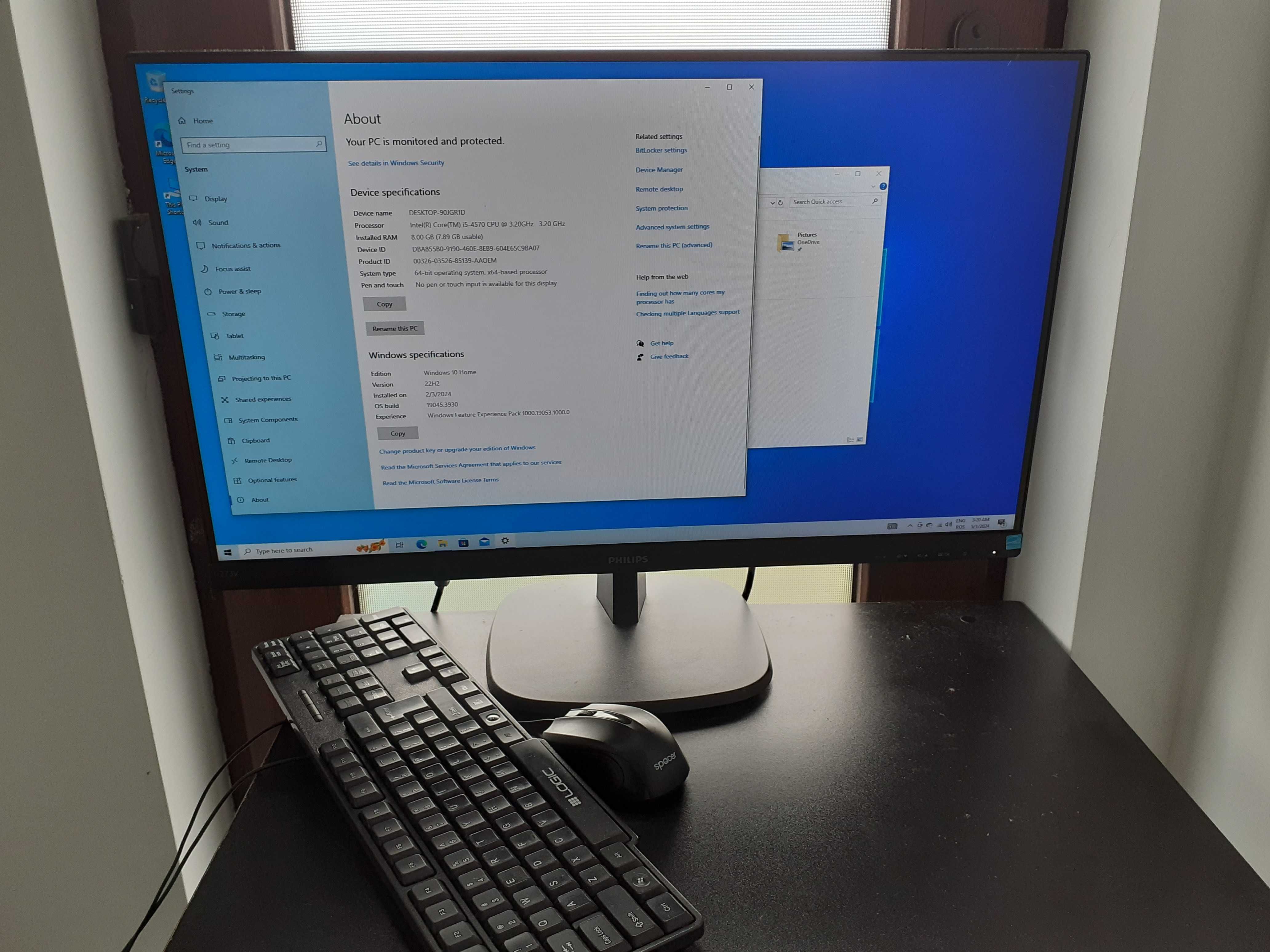 Unitate PC si monitor LCD 27"