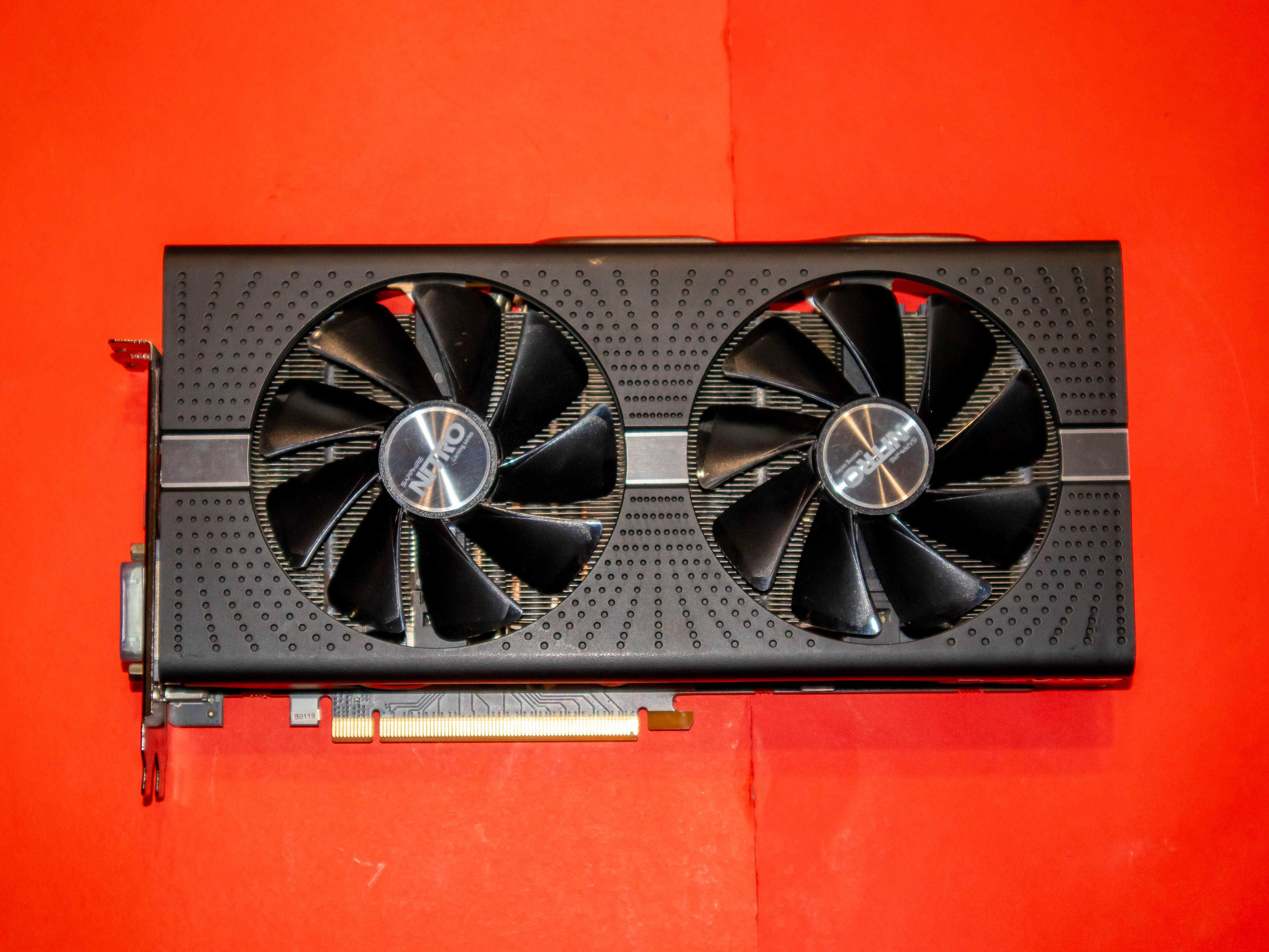 Sapphire Nitro+ RX 580 8GB | Dual BIOS за Гейминг и AI / LLM!