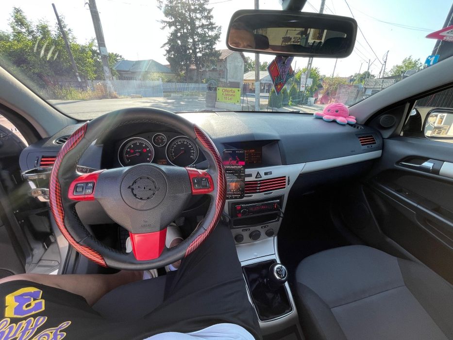 Urgent Vând Opel Astra h Gtc pachet Opc!!!