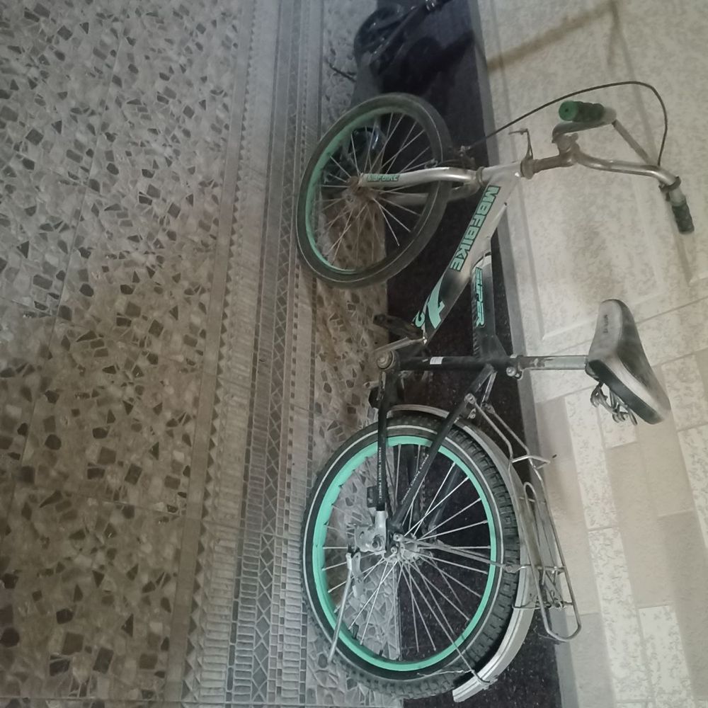 Bolalar veliki sotiladi