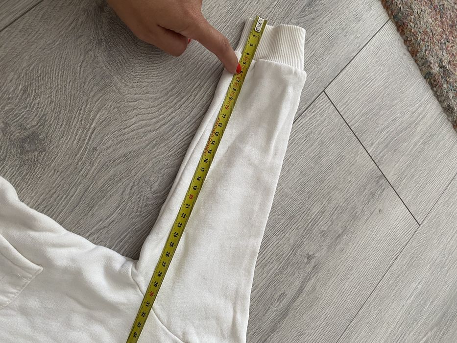 Hanorac pisicuta reserved 6 ani