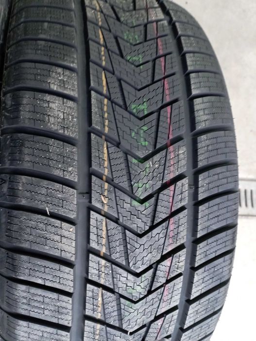 Anvelope Triangle 255/45/19 Noi De Iarna