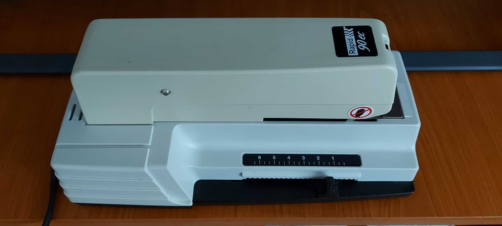 Capsator electric automat de birou, made in Suedia, RAPID 90 ec