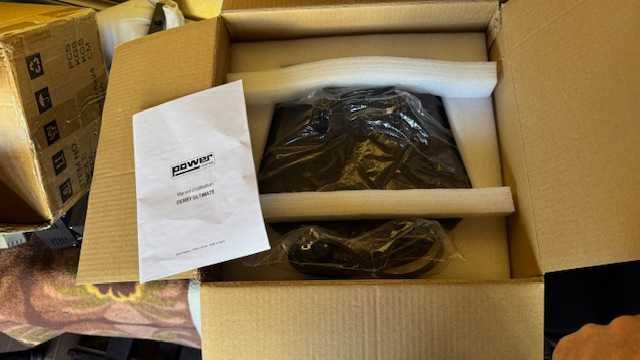 Светлинен LED ефект Derby Ultimate - Flower 5 x 20W, нов !
