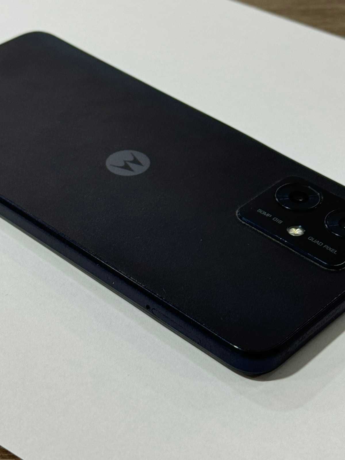 Продавам Motorola G34 5G 128gb