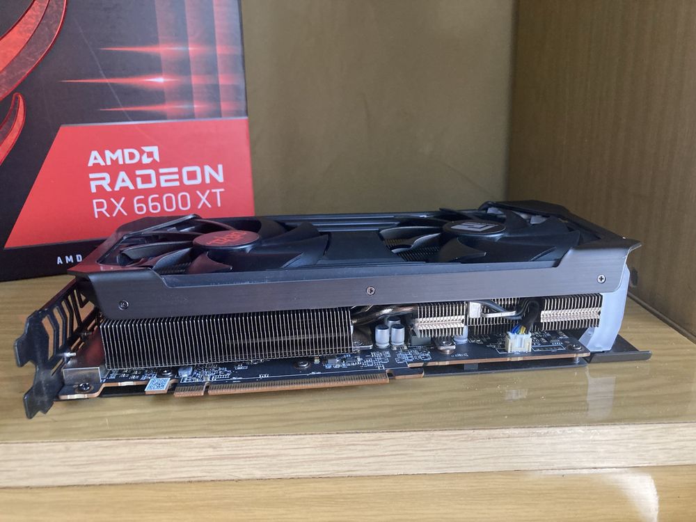 Видео карта Radeon rx 6600xt 8gb Red Devil