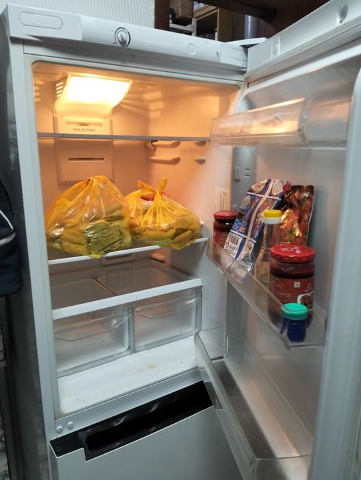 Продается холодильник