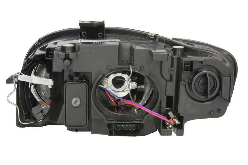 Audi A 4 , B 7 фар Ауди А4 фарове нови Н7 + Н7 /04 г.-08 г./