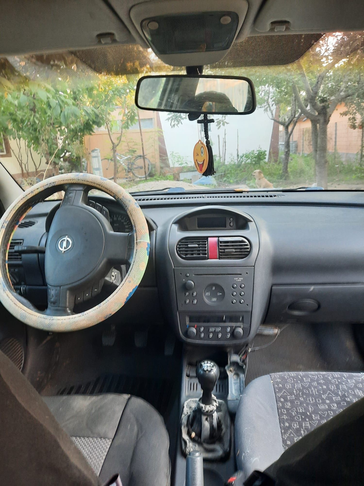 Vând Opel  CORSA C 1.2 benzină