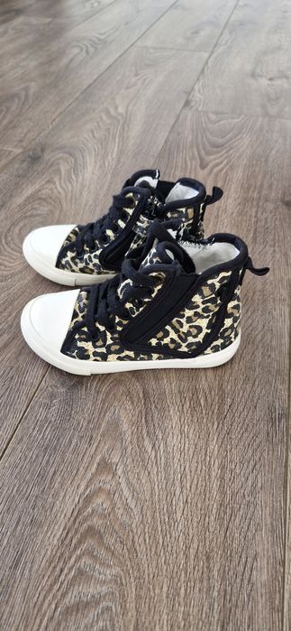 Леопардови кецове 26, туфли за балет 25