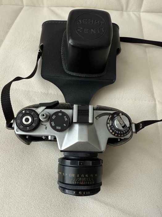 Продам фотоаппарат Зенит ЕТ