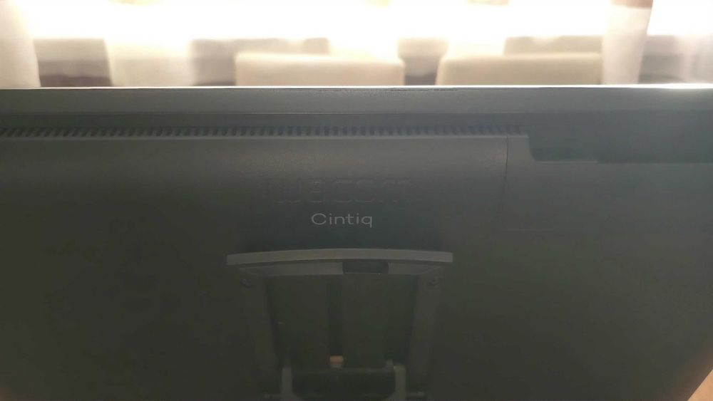 графичен дисплей таблет Wacom Cintiq 22"