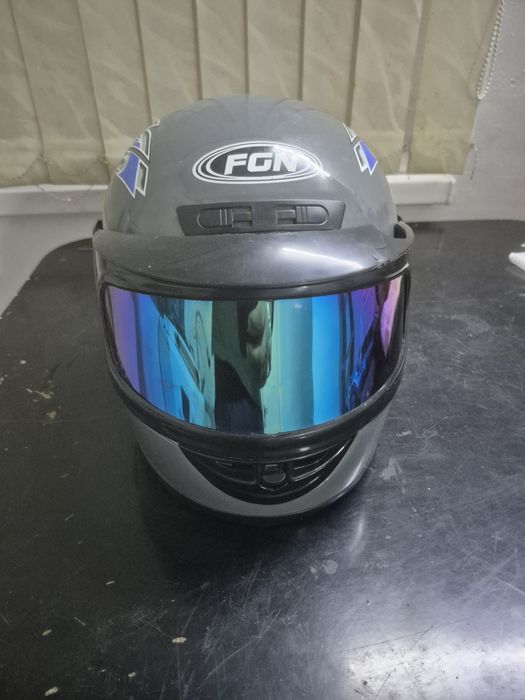 Мотошлем в отличном состоянии