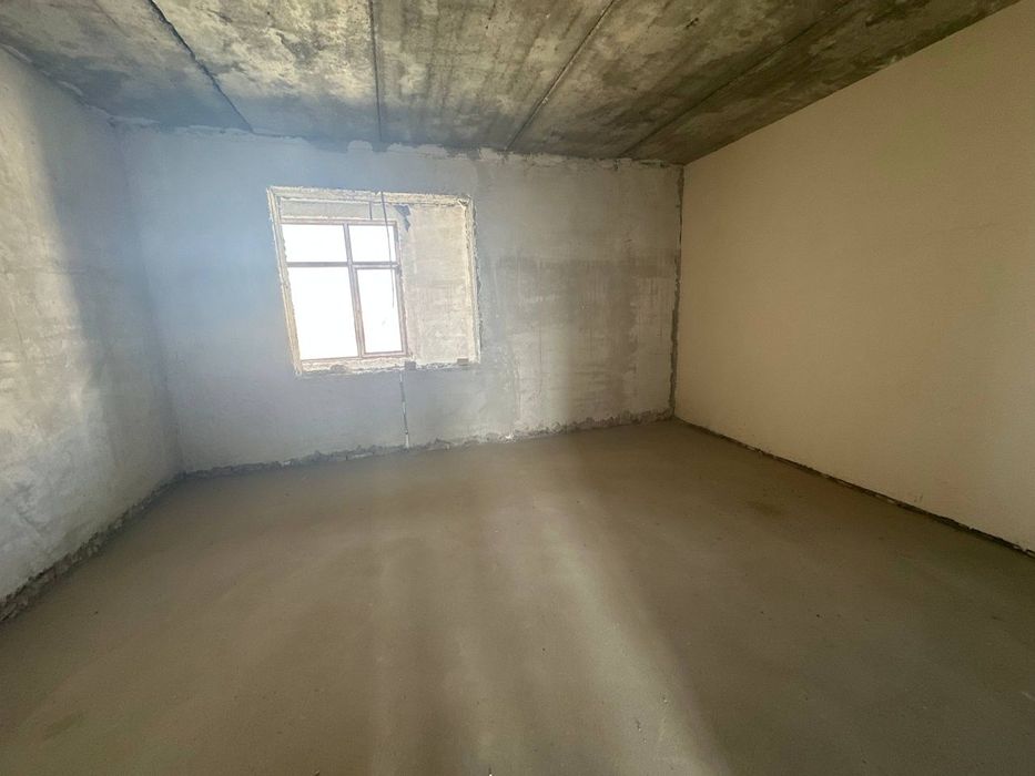 Orbitada 3 xonalik korobka sotiladi