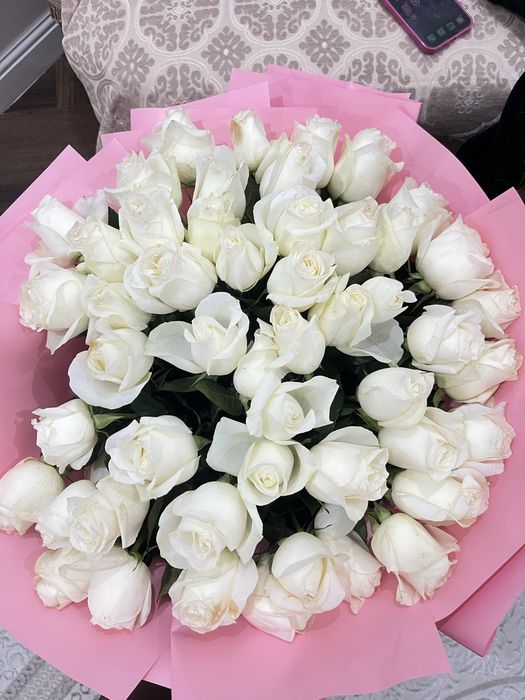 Белый розы 51  5к