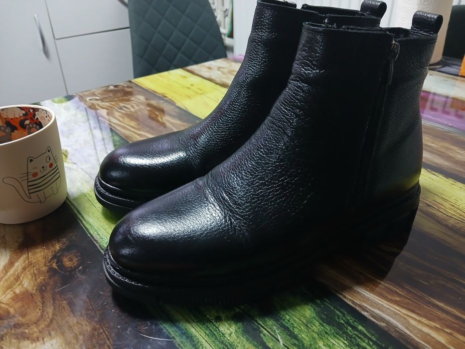 Ghete piele barbati 42