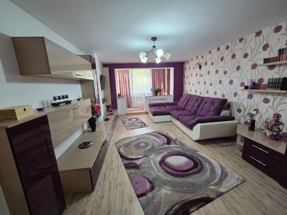Apartament 2 camere Petroșani și garaj