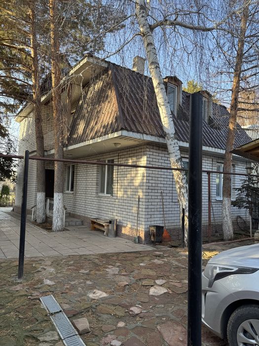 Продам дом на участке