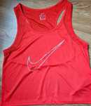 Maieu nike nou fara eticheta