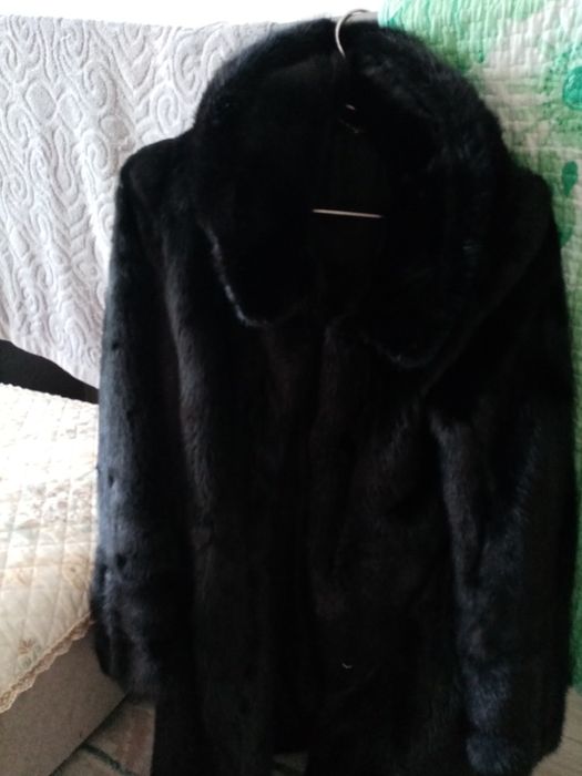 Шуба норковая с капюшоном