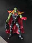 Figurina super skrull marvel