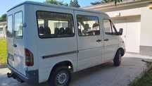 Vand Mercedes Sprinter IEFTIN , spatios , stare excelenta .
