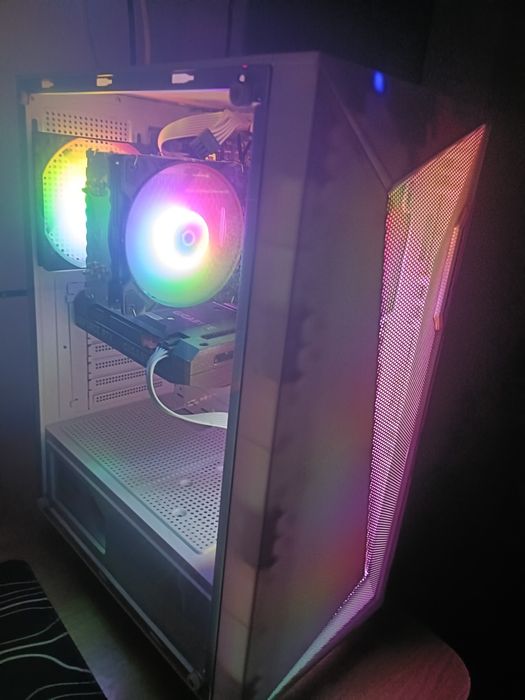 vand pc de gaming plus monitor