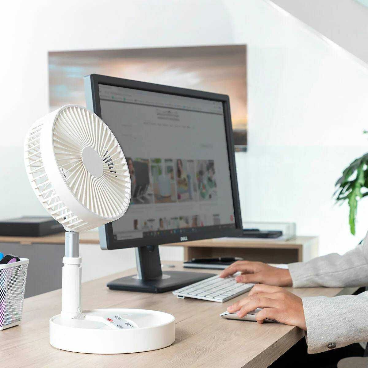 Ventilator cu picior extensibil reincarcabil USB-C 7200mAh telecomanda
