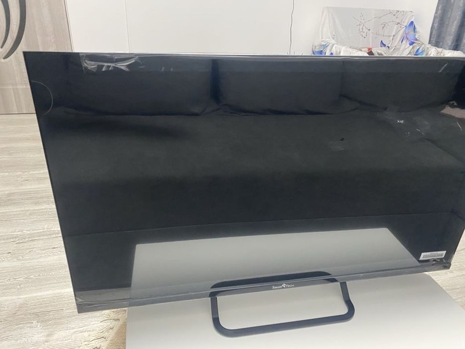Televizor Smarttech diagonala 81 led tv