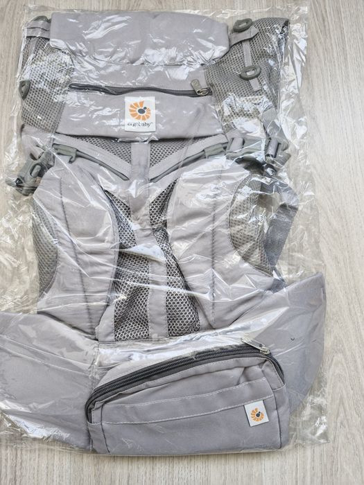 Нова раница Ergobaby Omni 360  breeze